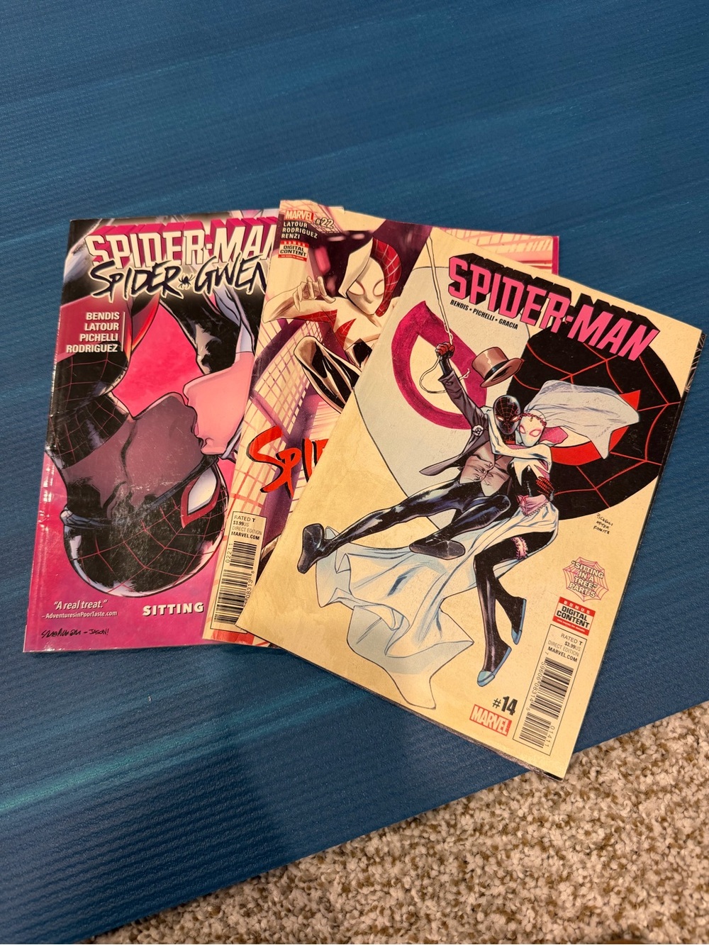 Marvel Spider-Man Spider Gwen Comic Collection Graphic Novel Sitting In A Tree